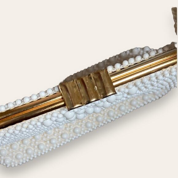 vintage ivory clam shell beaded Hand bag - Picture 2 of 7